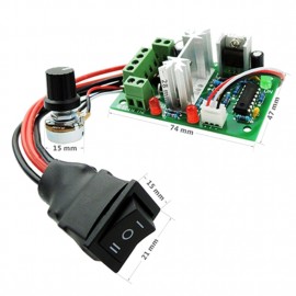 LDTR-WG0266 DC 6-30V 200W 16KHz PWM Motor Speed Controller Regulator Reversible Control Forward / Reverse Switch (Green)